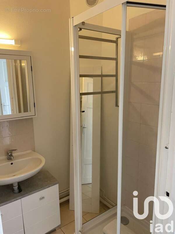 Photo 7 - Appartement à MONTROUGE