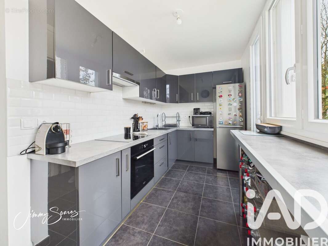 Photo 3 - Appartement à LE PLESSIS-TREVISE