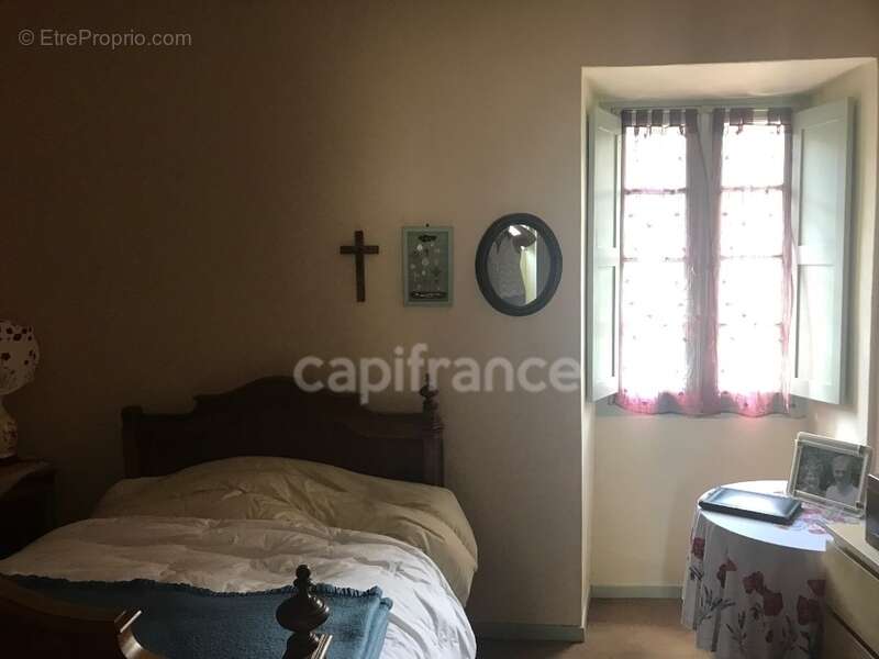 Dpt Corse (20), à vendre LA PORTA maison P7 de 164 m² - Terrain de 330,00 m² - photo 14