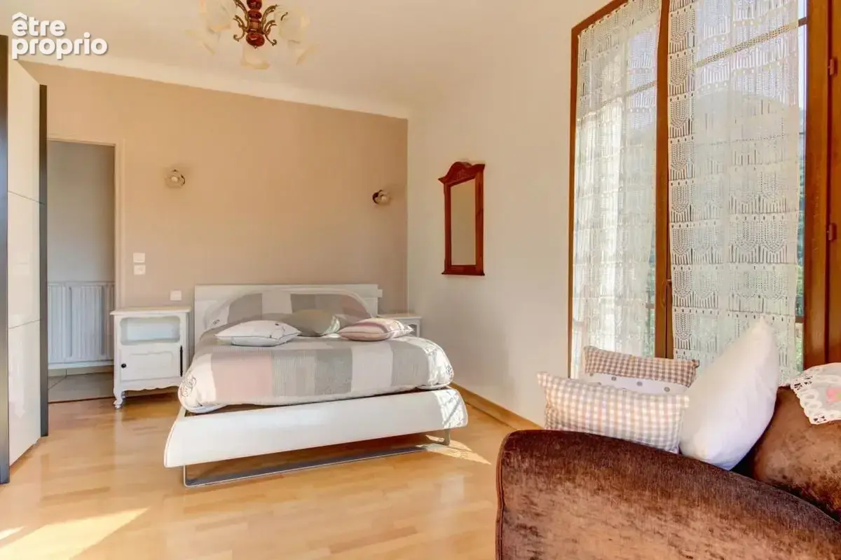 Roquebillière//Maison 4 Pièces//120 M² - photo 8