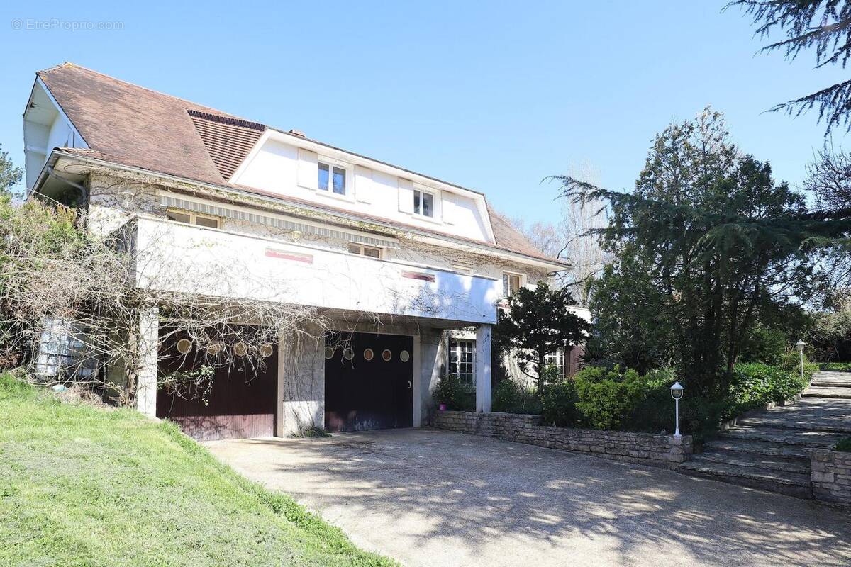 Photo 1 - Maison à SAUZE-VAUSSAIS