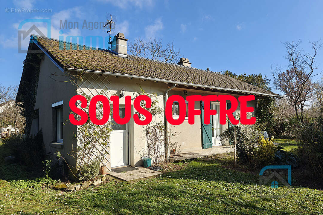 Maison à MEHUN-SUR-YEVRE