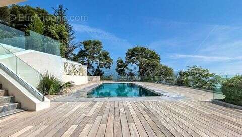 Maison à ROQUEBRUNE-CAP-MARTIN