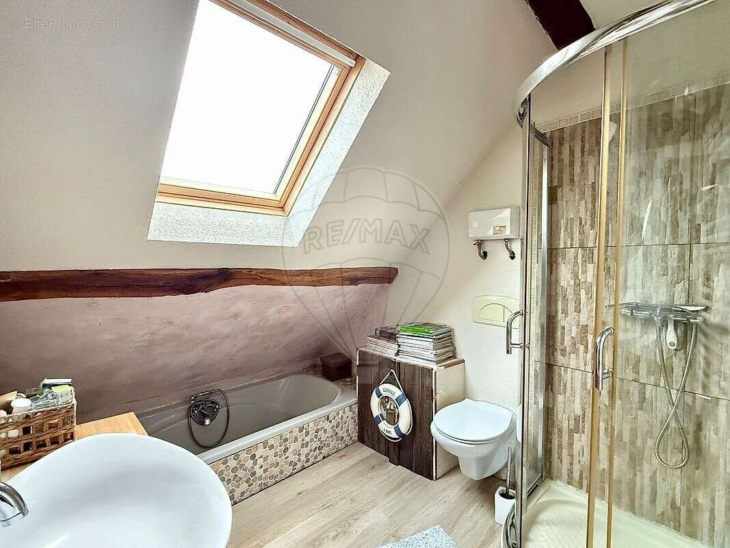 Maison à FROTEY-LES-LURE