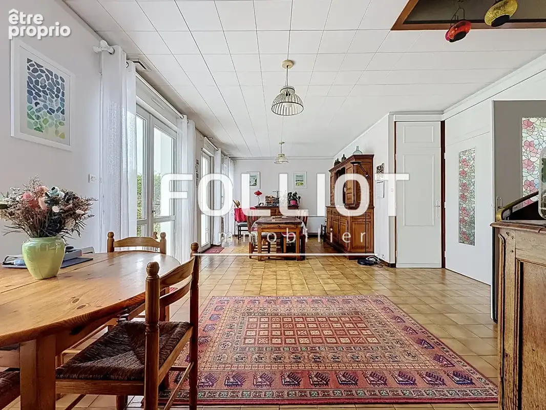 Photo Maison à Herouville-Saint-Clair au prix de 329 000€