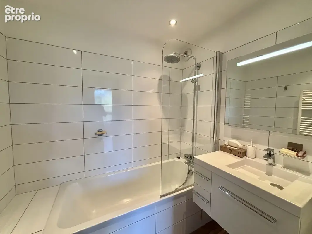 Avenue maurice faure   t3 de standing 98 m2   terrasse -  vue crussol   double garage - photo 23