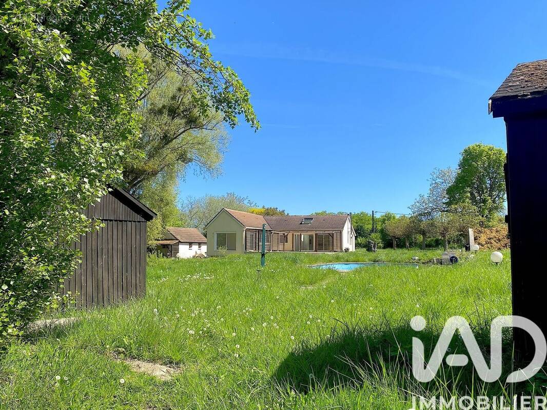 Photo 1 - Maison à VARENNES-CHANGY