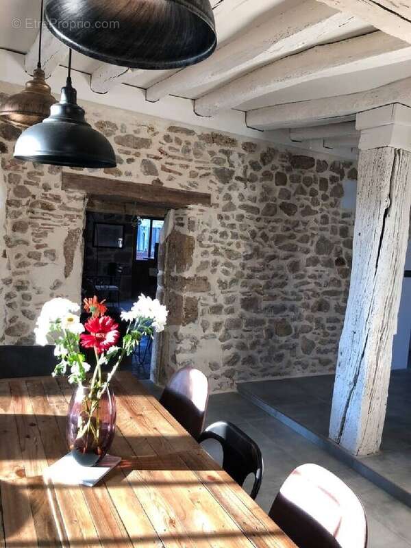 Autre à BEAUNE