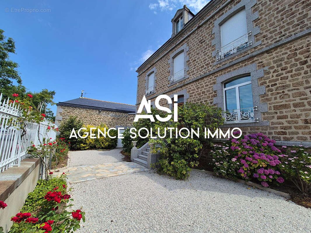 Maison bourgeoise de 176m² à Javron les Chapelles - photo 17