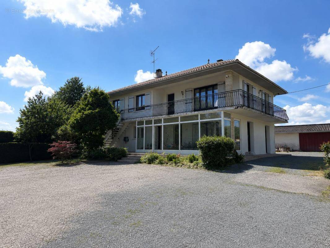 Maison à CASTETS-EN-DORTHE