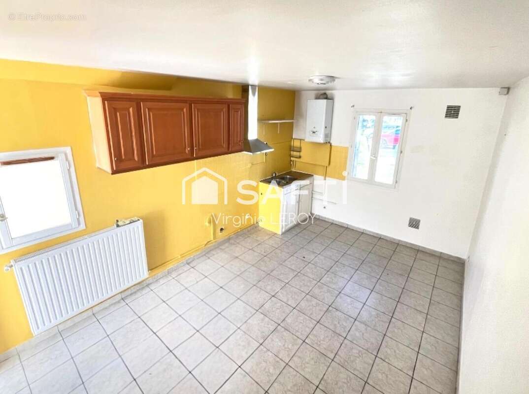 Photo 3 - Maison à LACROIX-SAINT-OUEN