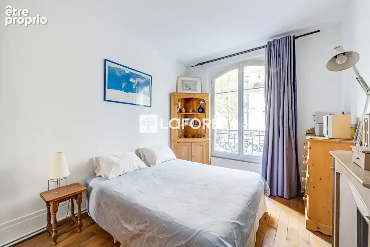 PARC MONTSOURIS - Appartement familial de 100 m² - 3 chambres -  BOX - Triple exposition - photo 6