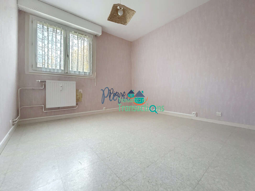 Appartement à SAINT-MAURICE-D&#039;ETELAN