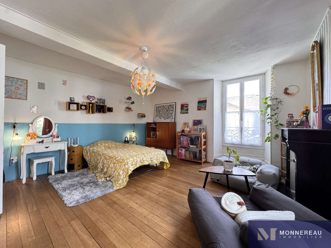 Maison de caractere en coeur de ville - photo 7
