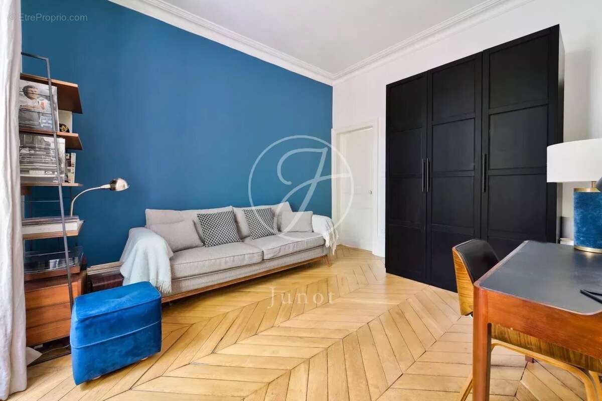 Appartement à VERSAILLES