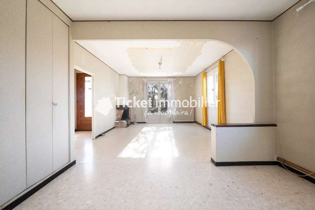 Maison à SAINT-PAUL-SUR-SAVE