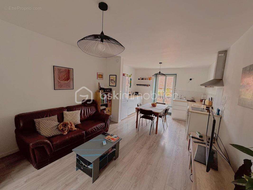 Appartement à MEREVILLE