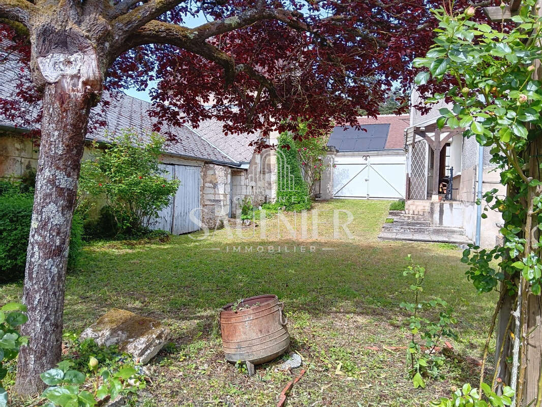 Maison à THESEE