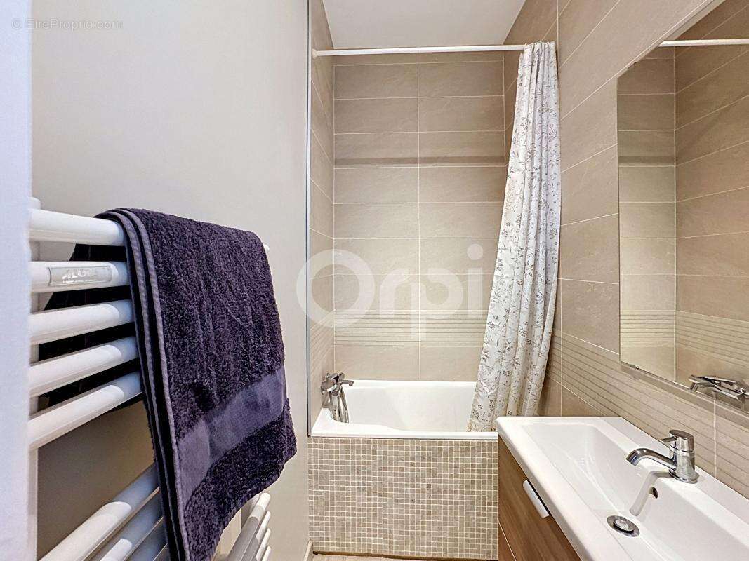 Appartement à NOGENT-SUR-MARNE