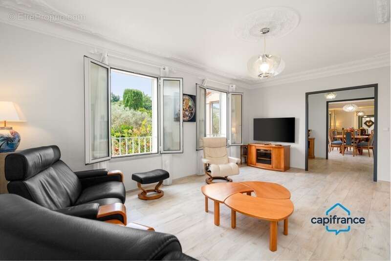 Villa de standing - JUVIGNAC (34) - photo 6