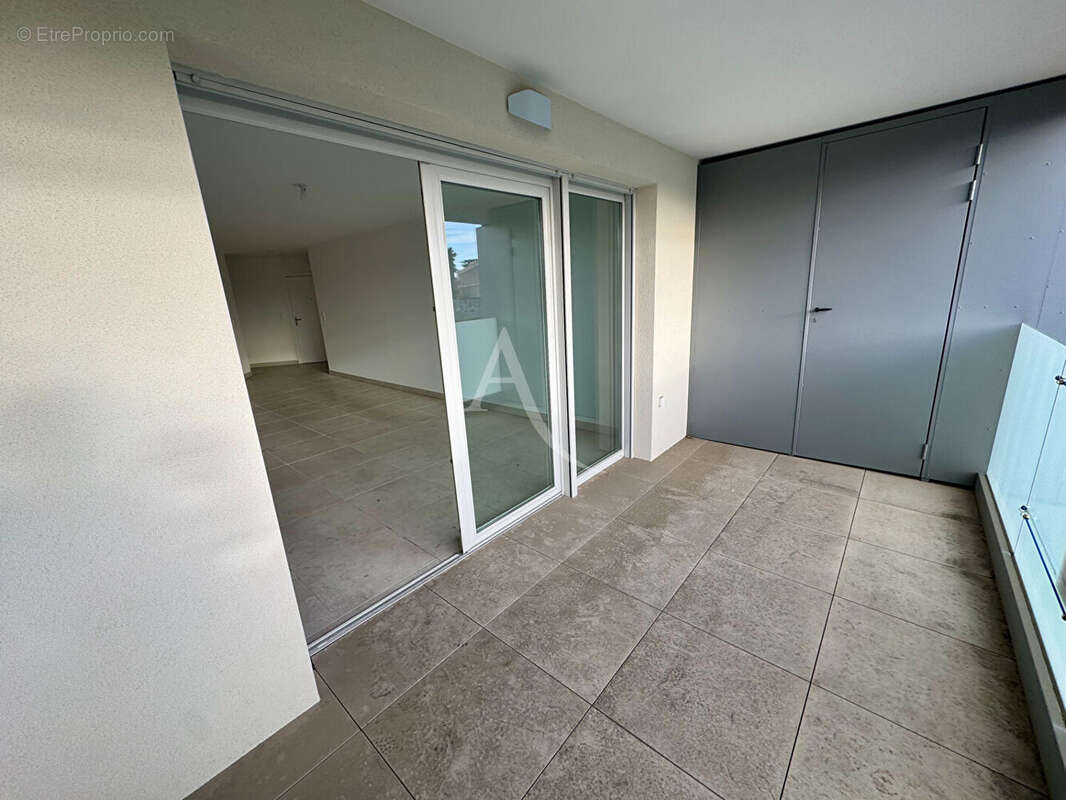 Appartement Nimes 4 pièce(s) 96.50 m2 - photo 2