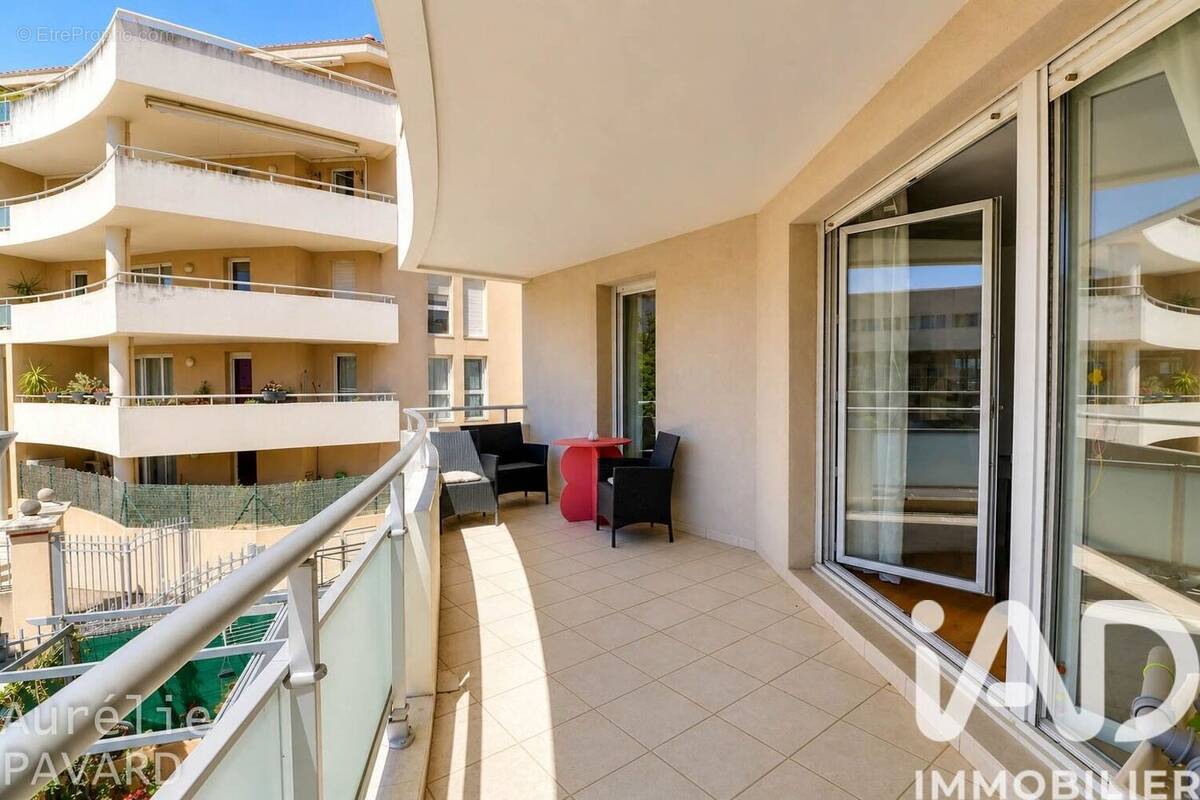 Photo 1 - Appartement à MARSEILLE-12E