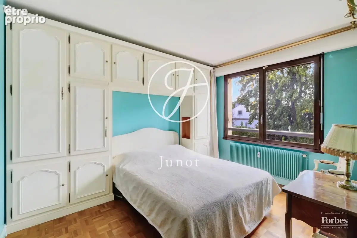 Saint-Cloud - MONTRETOUT - Appartement 113.16 m²  4 chambres - photo 5
