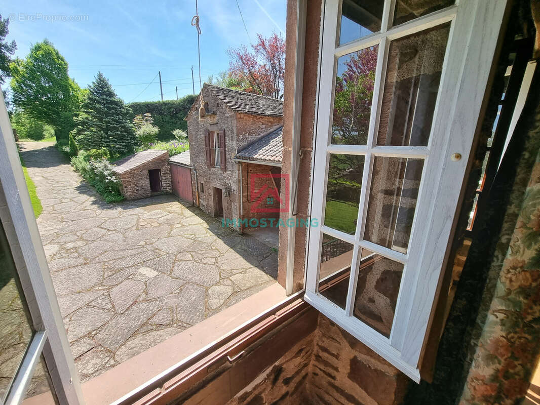 Maison à SAINT-AFFRIQUE