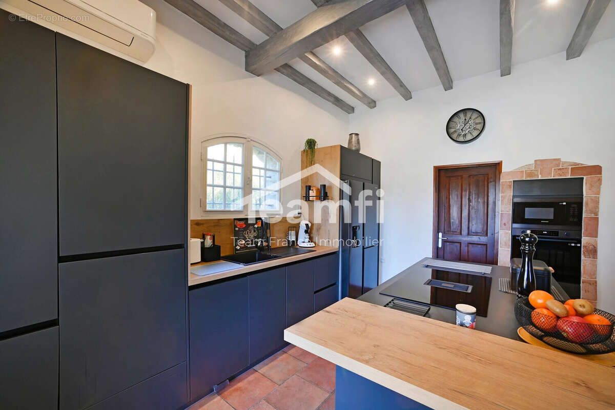 Maison à BOISSET-ET-GAUJAC