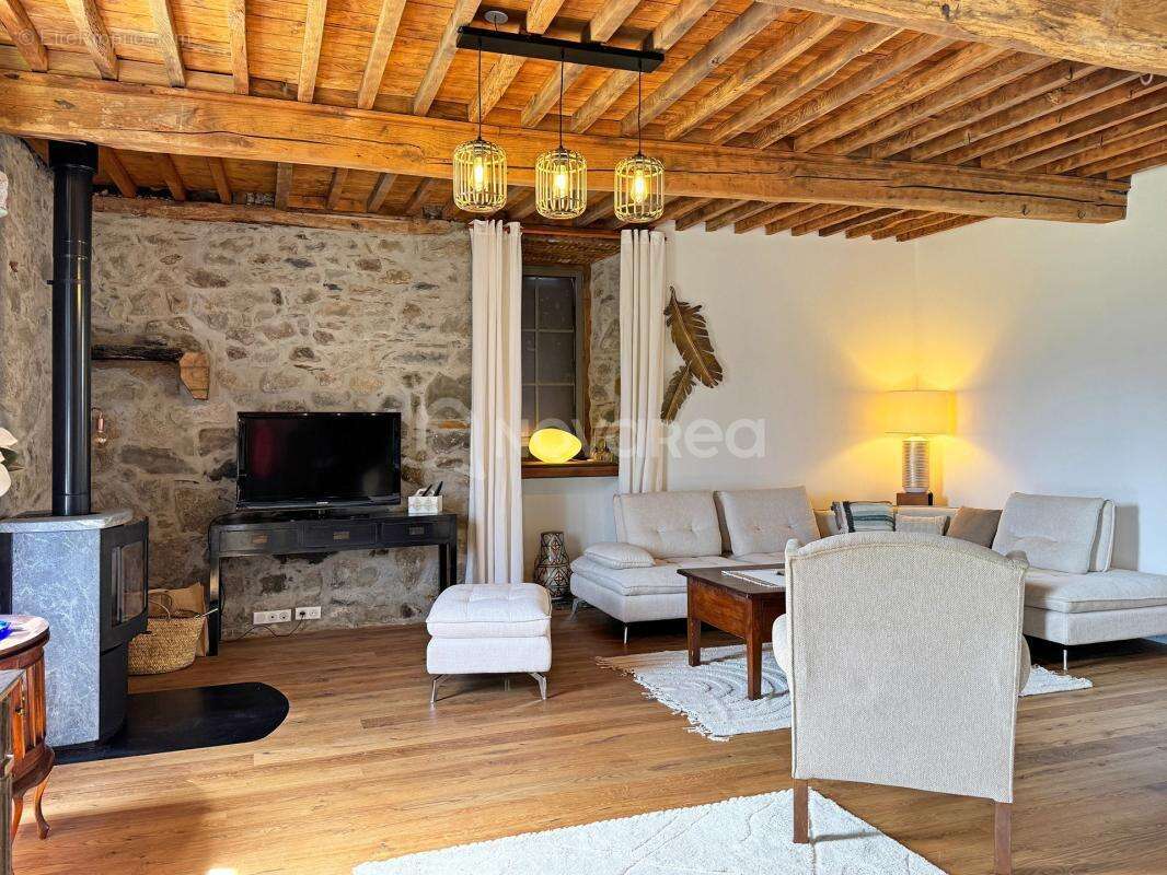 Maison à ARRAS-EN-LAVEDAN