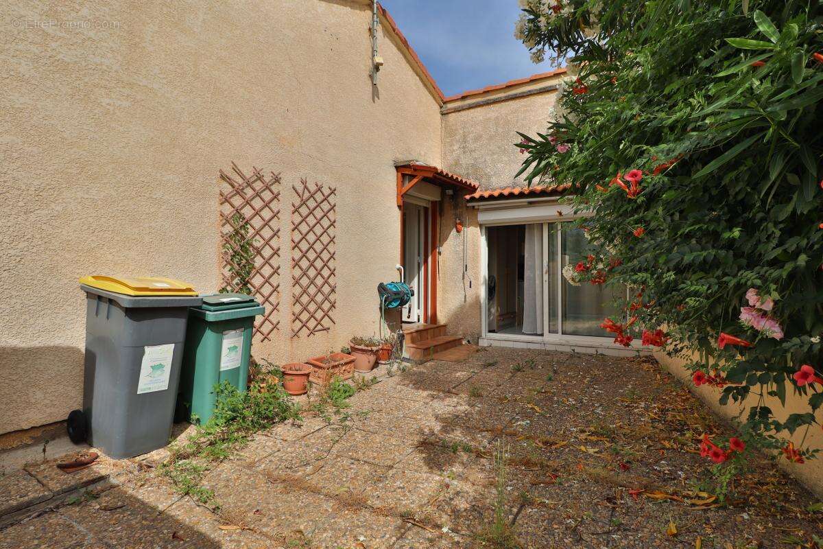 Maison à SAUVIAN