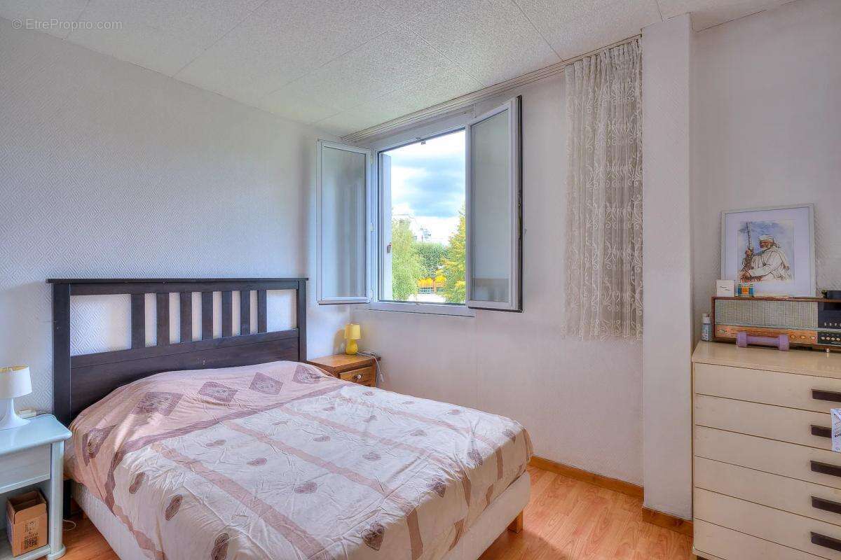 Appartement à VALENTON