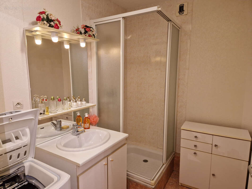 Appartement T4 avec grand balcon - photo 4