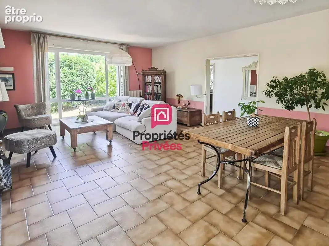 LE TEICH - 183 m² + 1 825 m² de terrain  Maison familiale à potentiel - photo 5