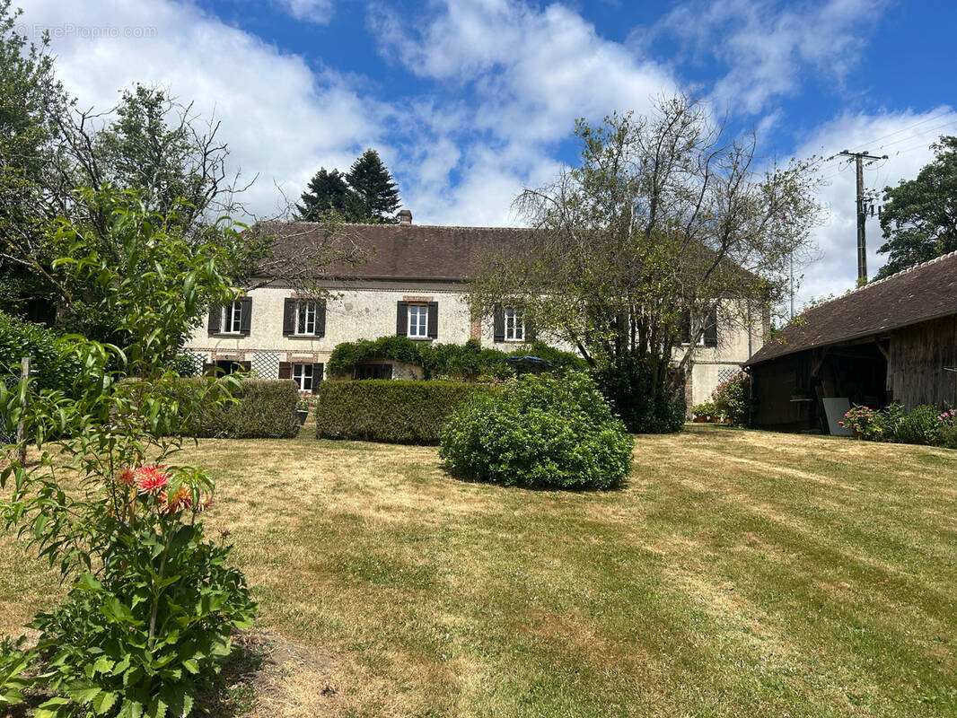 Maison à LA POTERIE-AU-PERCHE