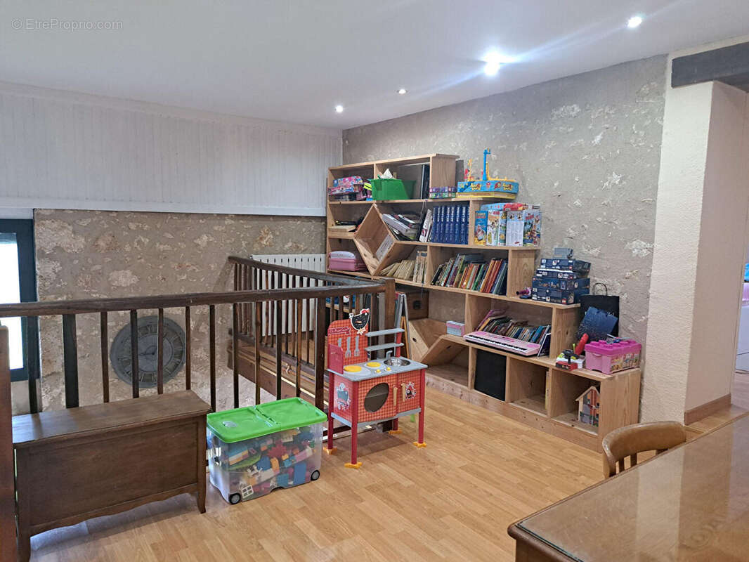 Maison à LA CHARITE-SUR-LOIRE