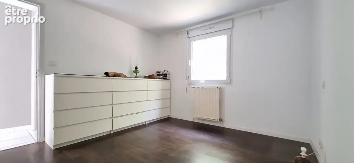 Maison 120m² à saint-denis-lès-bourg - photo 10