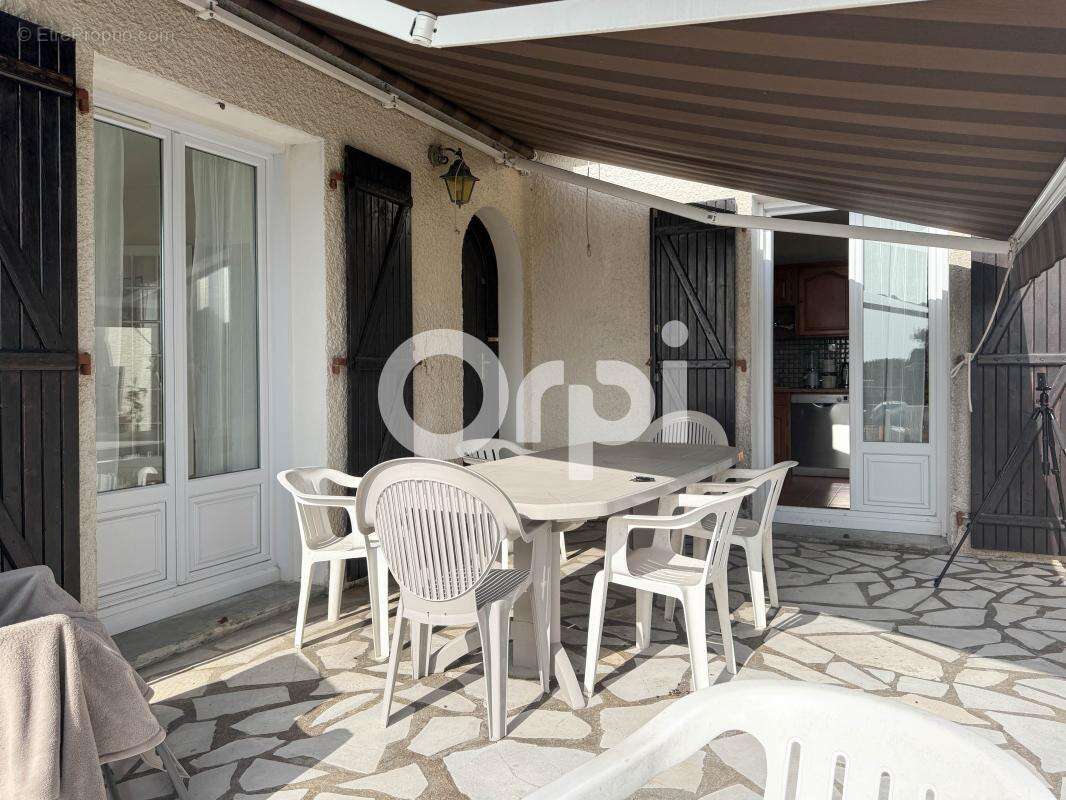 Maison à FOURAS