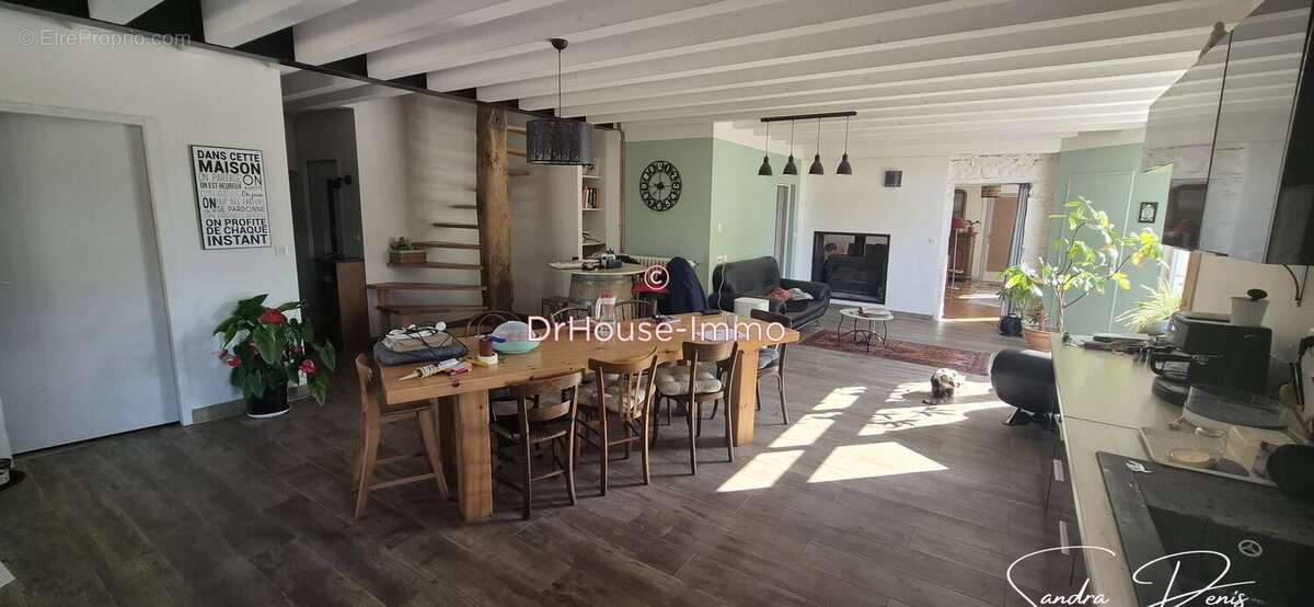 Maison 241 m² à Sauveterre-De-Guyenne  - photo 7