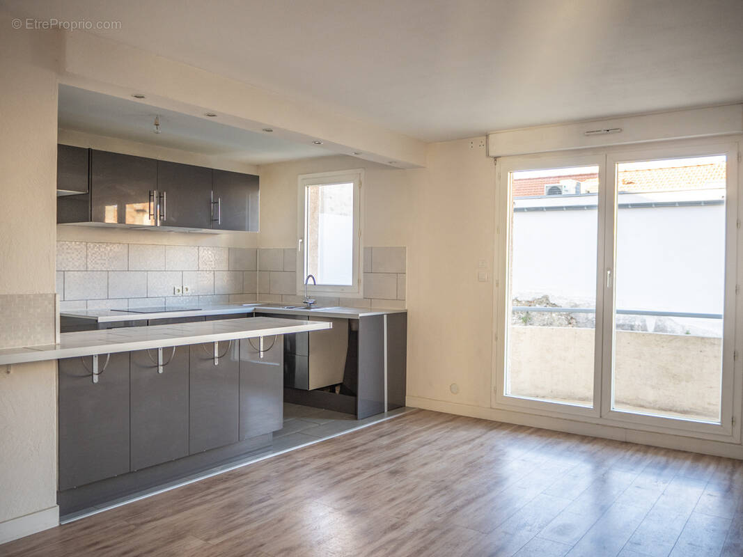 Appartement à AUBAGNE