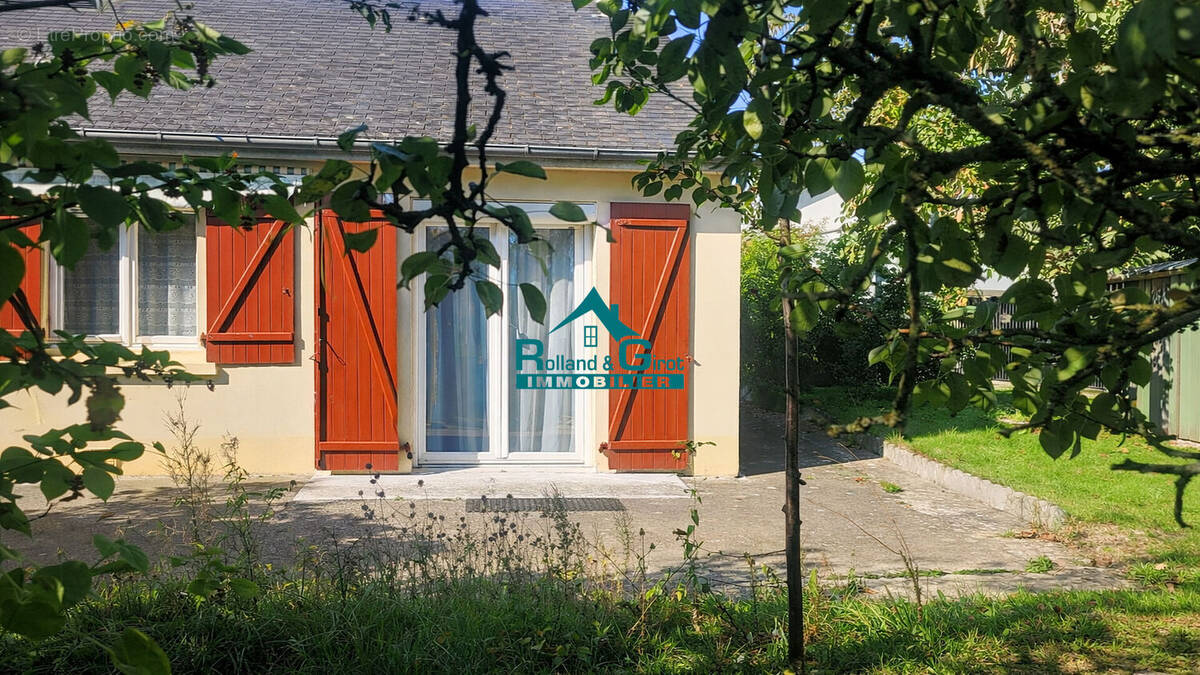 Maison à SAINT-AUBIN-D'AUBIGNE