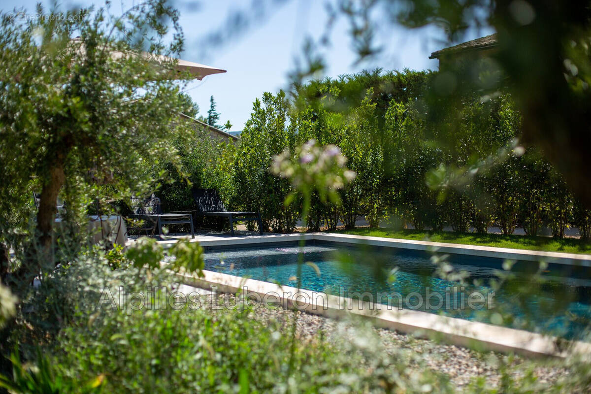 Maison à EYGALIERES