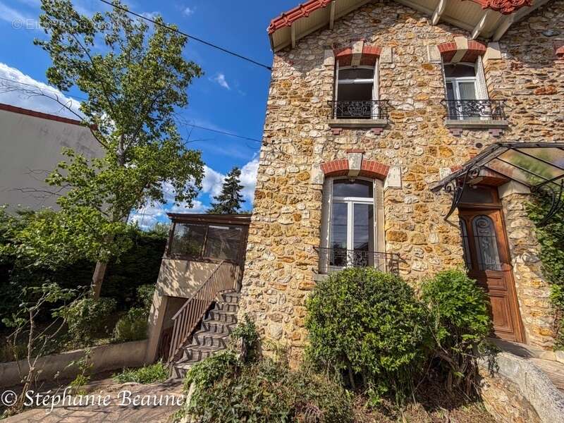 Maison à ERMONT