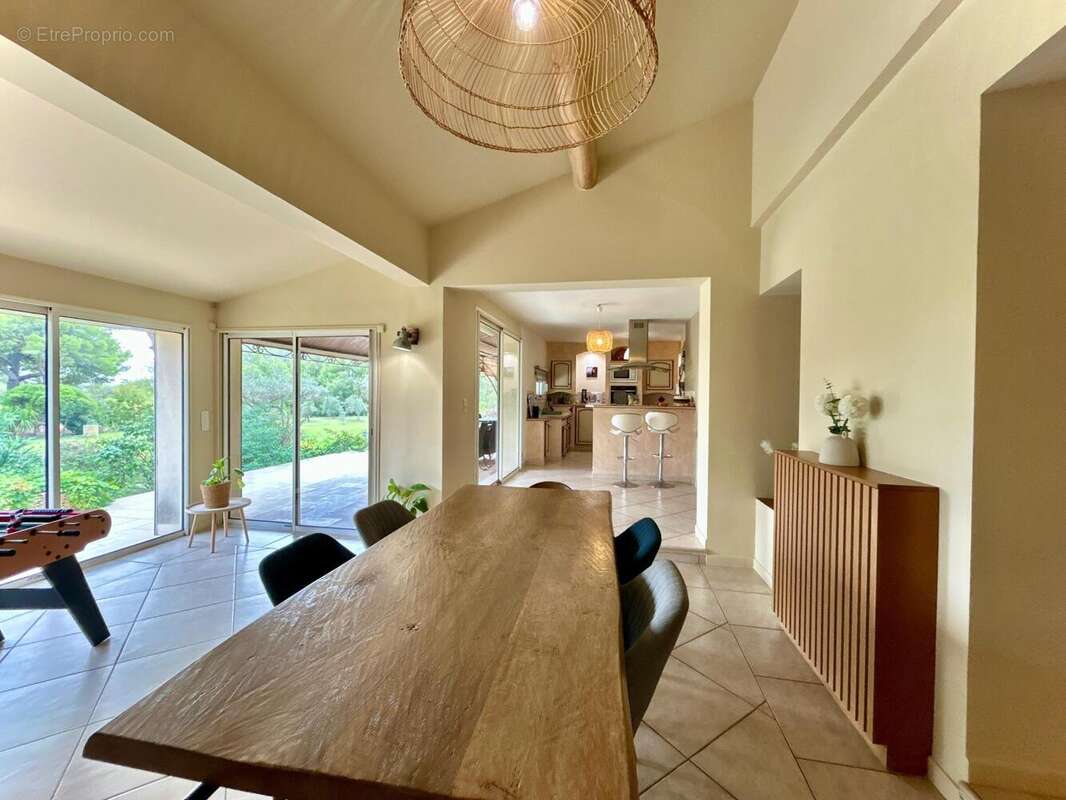 Photo 6 - Maison à SORGUES