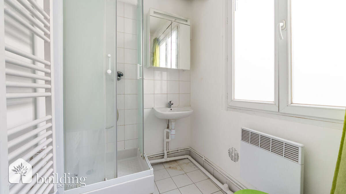Batignolles Cardinet Paris 17ème - Studio 19 m² - photo 10