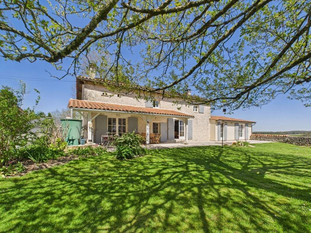 Maison à SAINTE-SOULINE
