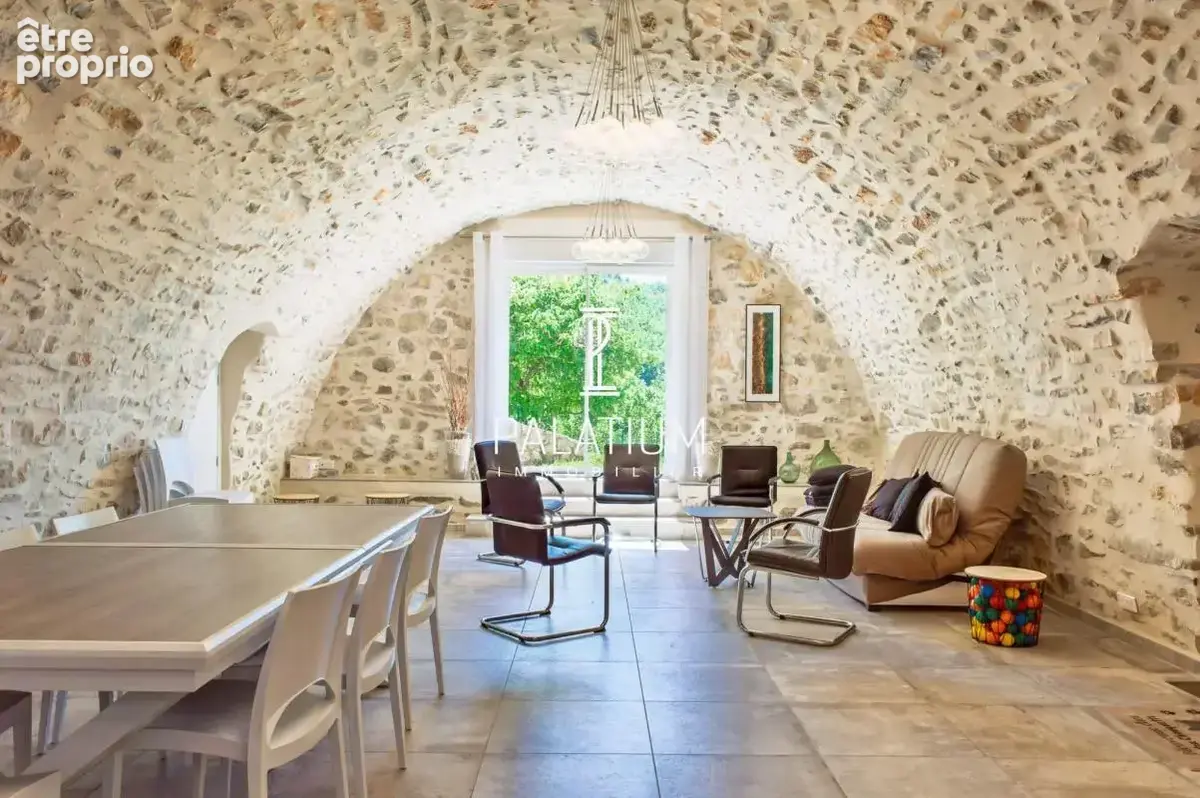 Bastide exceptionnelle -- 180 m² sur 2 ha -- Sisteron - photo 10