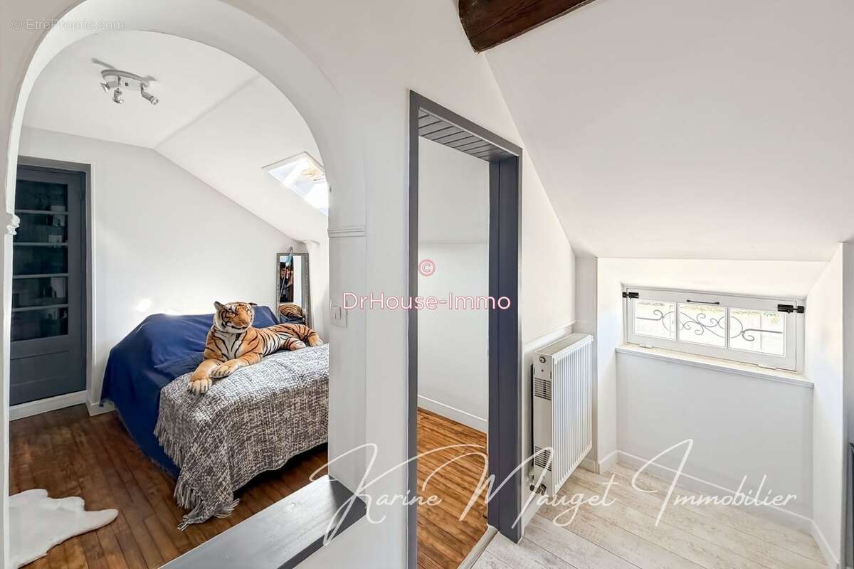 Maison à LUMIGNY-NESLES-ORMEAUX