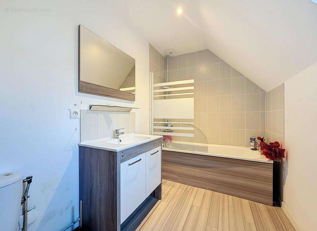 Maison à BOURRON-MARLOTTE