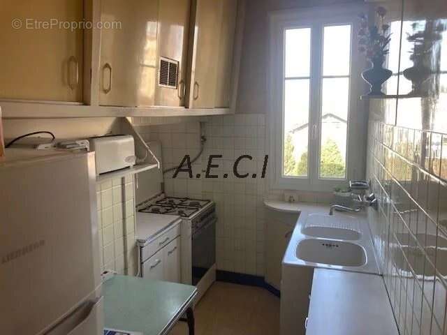 Appartement à ASNIERES-SUR-SEINE